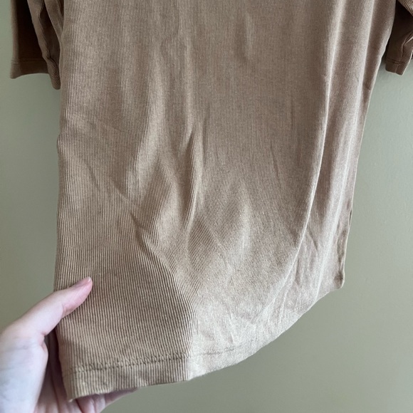 🟤A NEW DAY: Women’s size M, tan 1/2 sleeve blouse, worn once, stretchy🟤 - Picture 6 of 7
